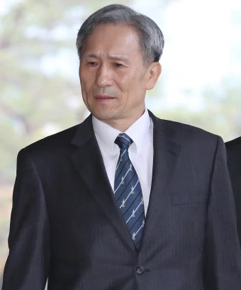 김기춘 비서실장 김관진 장관 윤석열 특별사면 이유