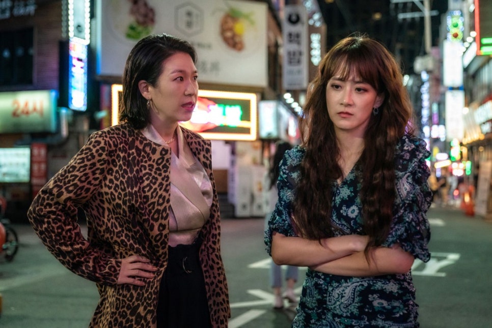 영화<아이>리뷰 : 혼자가 아닌 우리가 되는 순간, 김향기X류현경가 말하는 진짜 가족의 의미