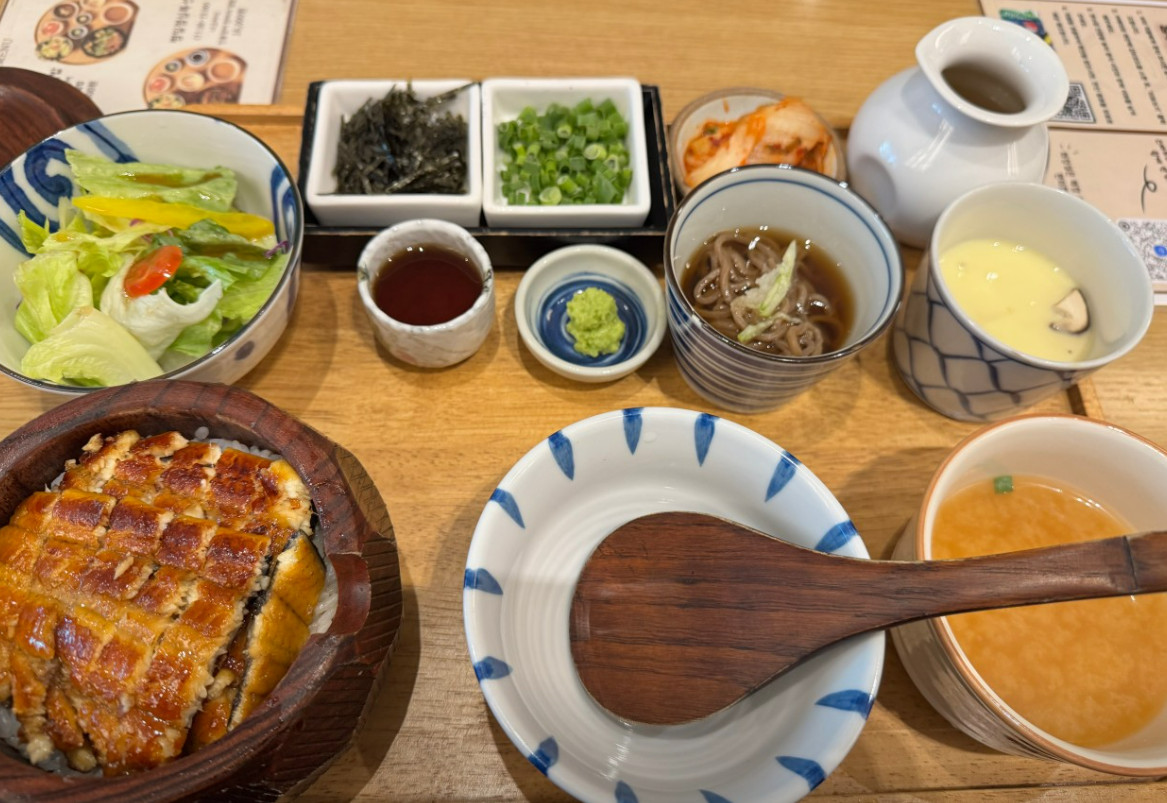 틈만나면 차태현 김종국 맛집 알아보기