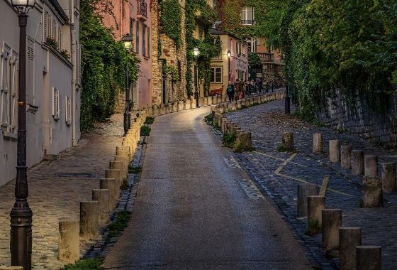 영화 트루 시크릿, SNS 페르소나 진짜 나 직면하기