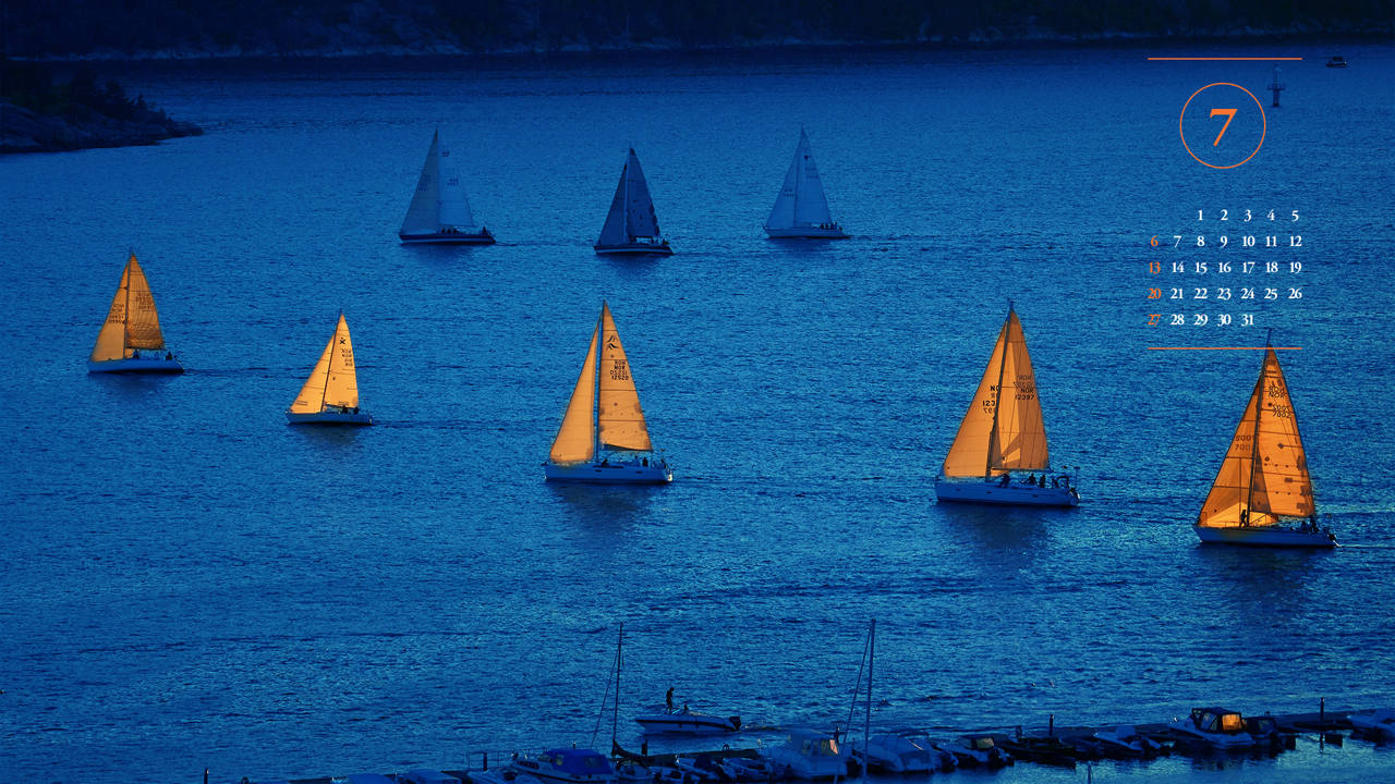 06 바다 위의 요트 A - 2025년7월 노트북배경화면