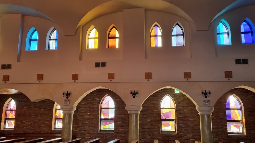 새터성당 스테인드글라스