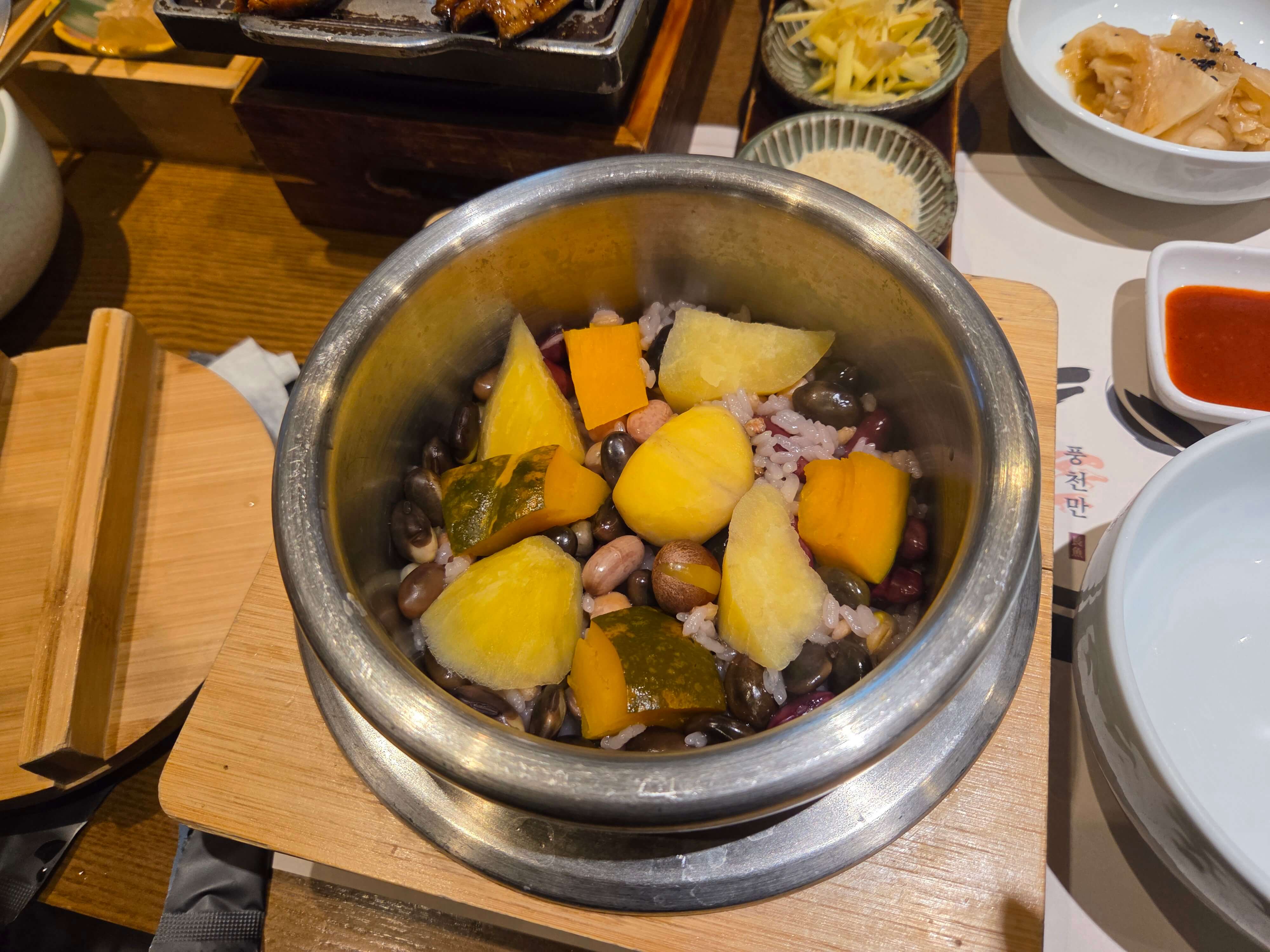 영양솥밥