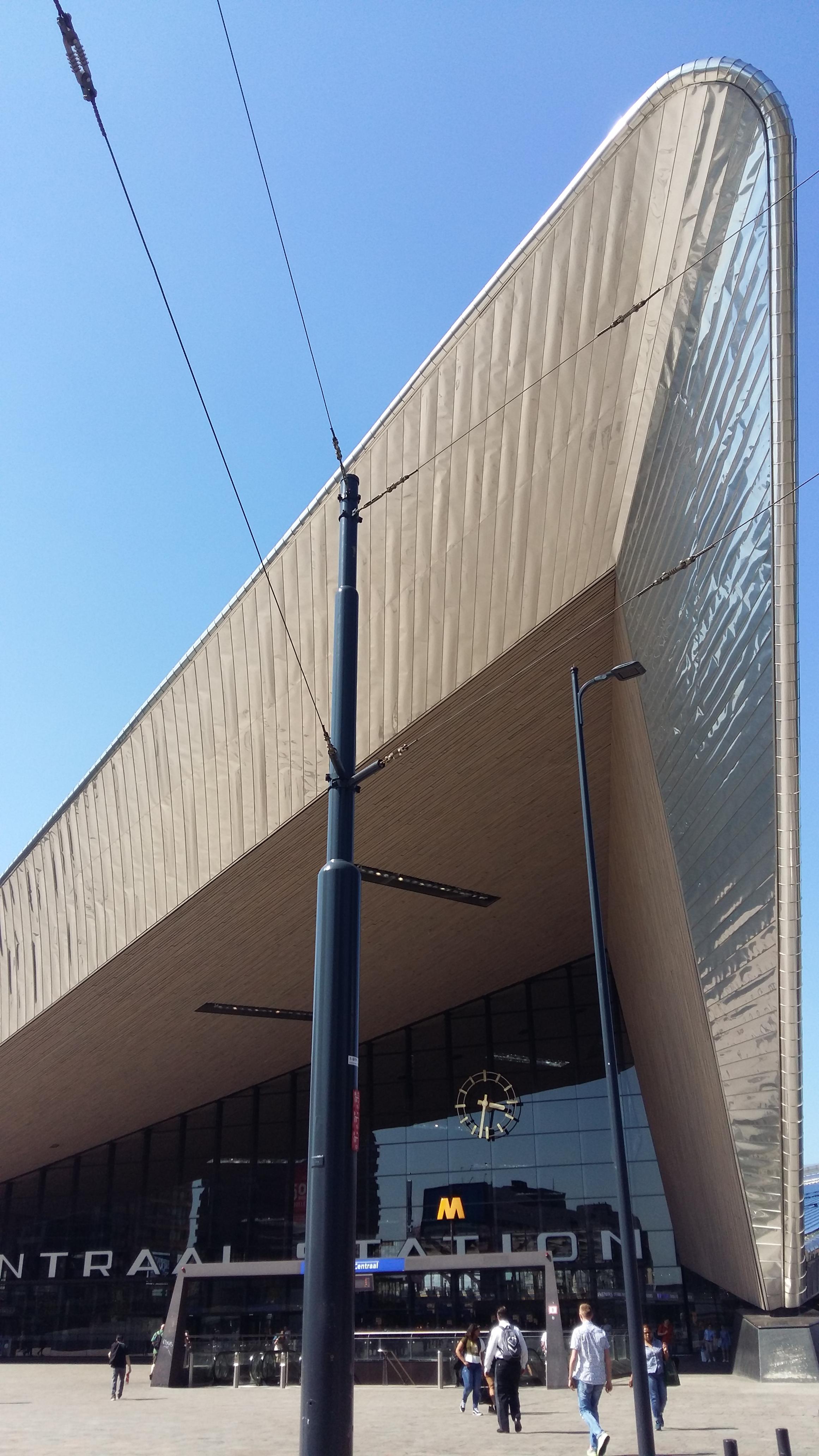 네덜란드 로테르담 기차역