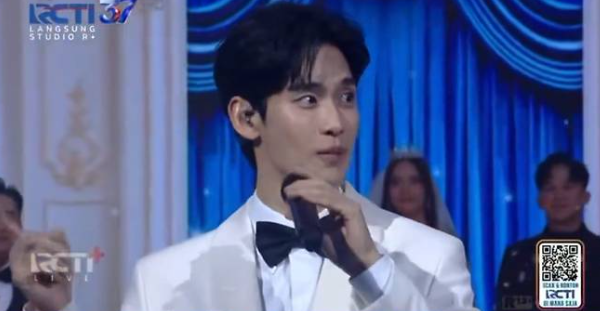 김수현 복귀 9월 TMA 시상자로 선다
