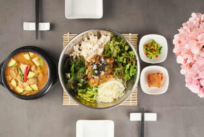 맛과 영양을 잡은 비건 한식 레시피