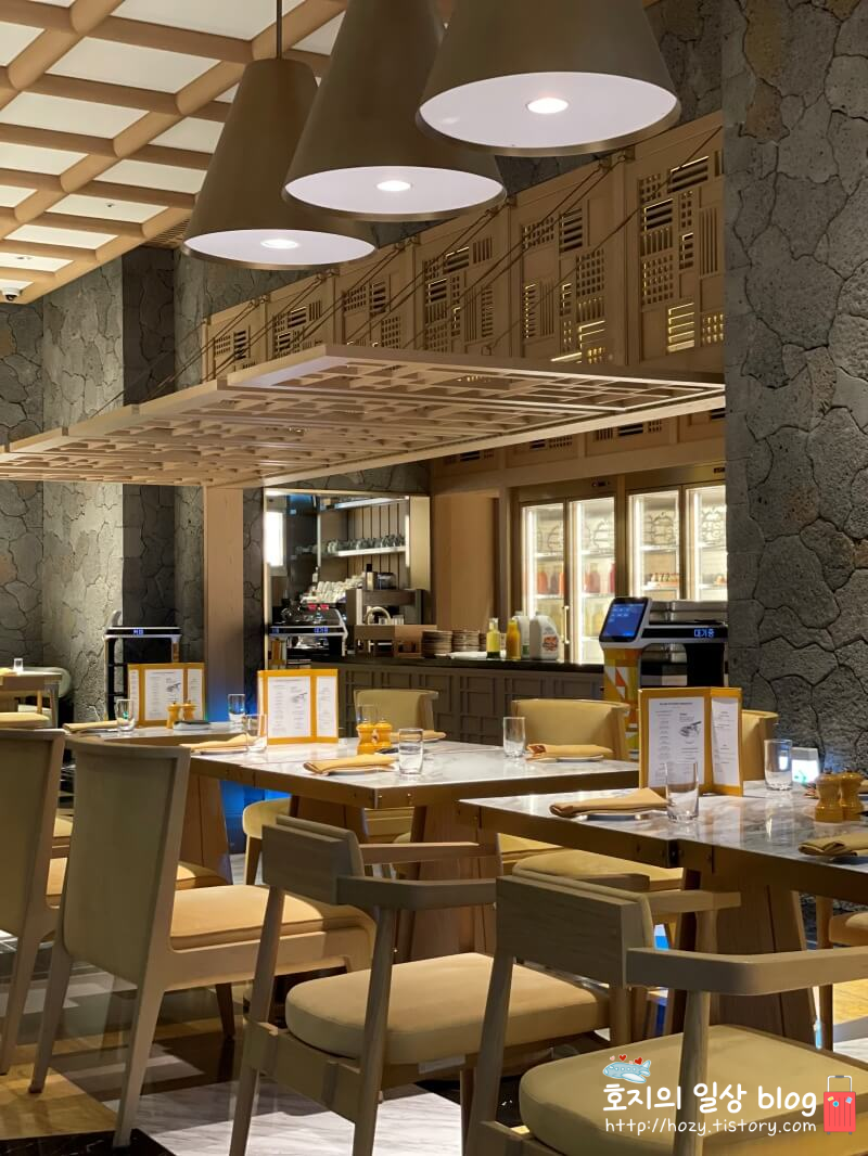JW메리어트 제주 아일랜드 키친 내부 모습