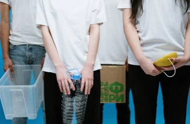 소리 없는 외침 &ndash; 재생 아트에 담긴 환경 운동가들의 메시지