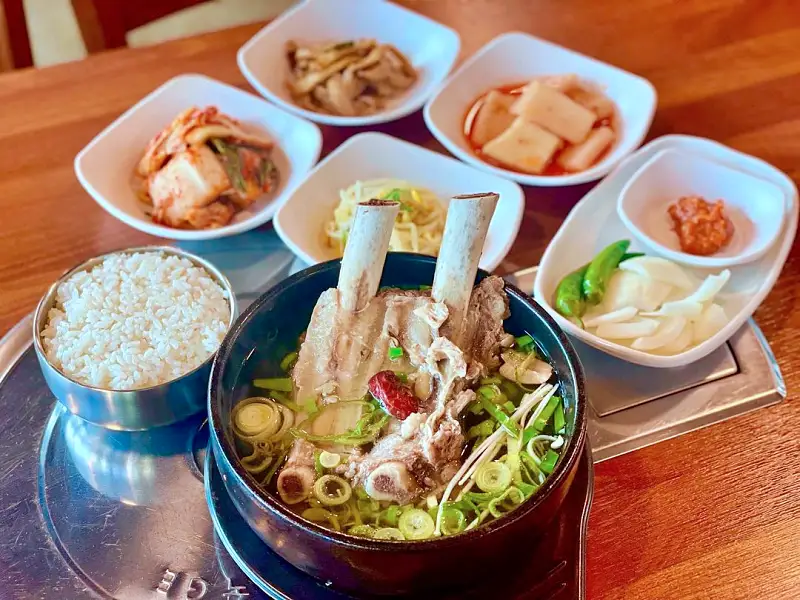 전참시 전지적참견시점 매니저 추천 매운 갈비, 매운갈비찜 맛있는 식당 홍현희 제이쓴 만삭 사진 화보 촬영 제주 여행 함덕 해수욕장 맛집 소개