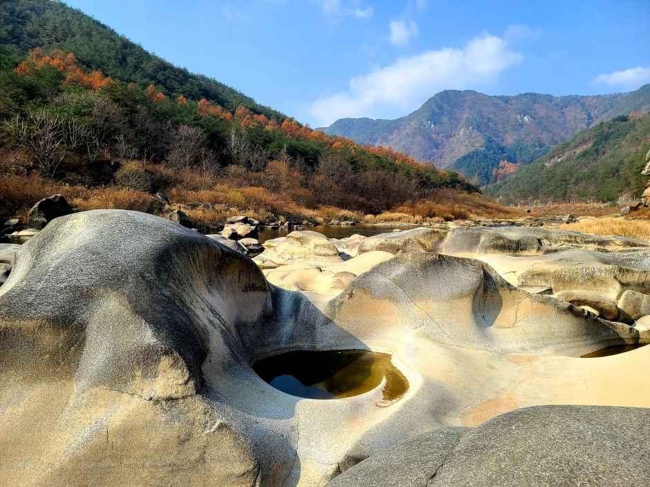영월 무릉리 요선암 돌개구멍