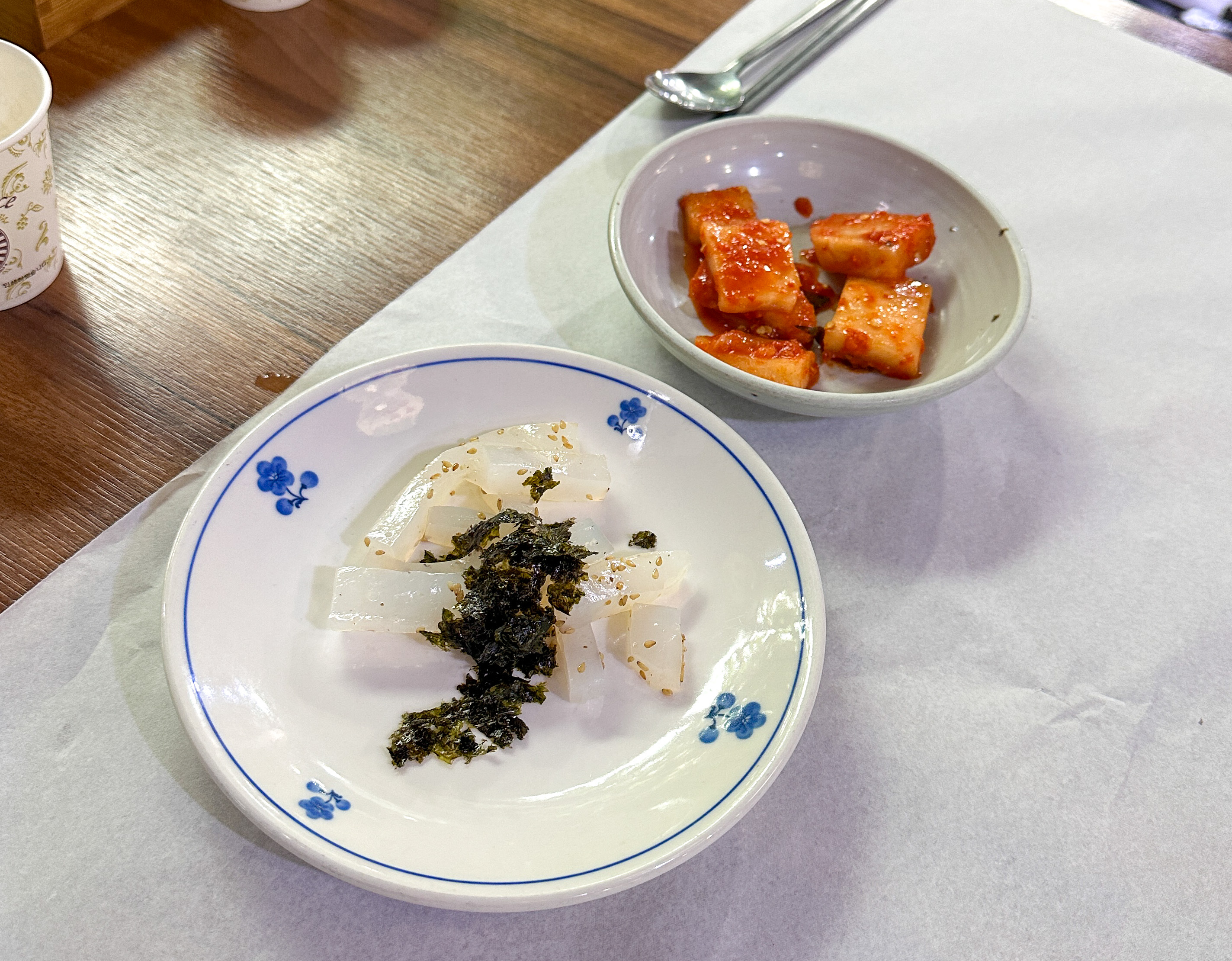 ✨ 강화도 맛집 토담마을: 정겨운 분위기 속 밴댕이회무침의 향연 🐟 ✨ 강화도 맛집 토담마을: 정겨운 분위기 속 밴댕이회무침의 향연 🐟