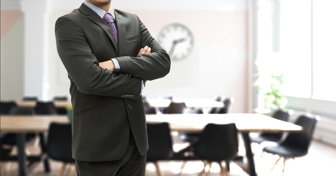 돌싱 중년의 옷차림 팁 (셔츠, 재킷, 컬러 매치)