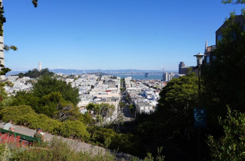 롬바드 스트리트