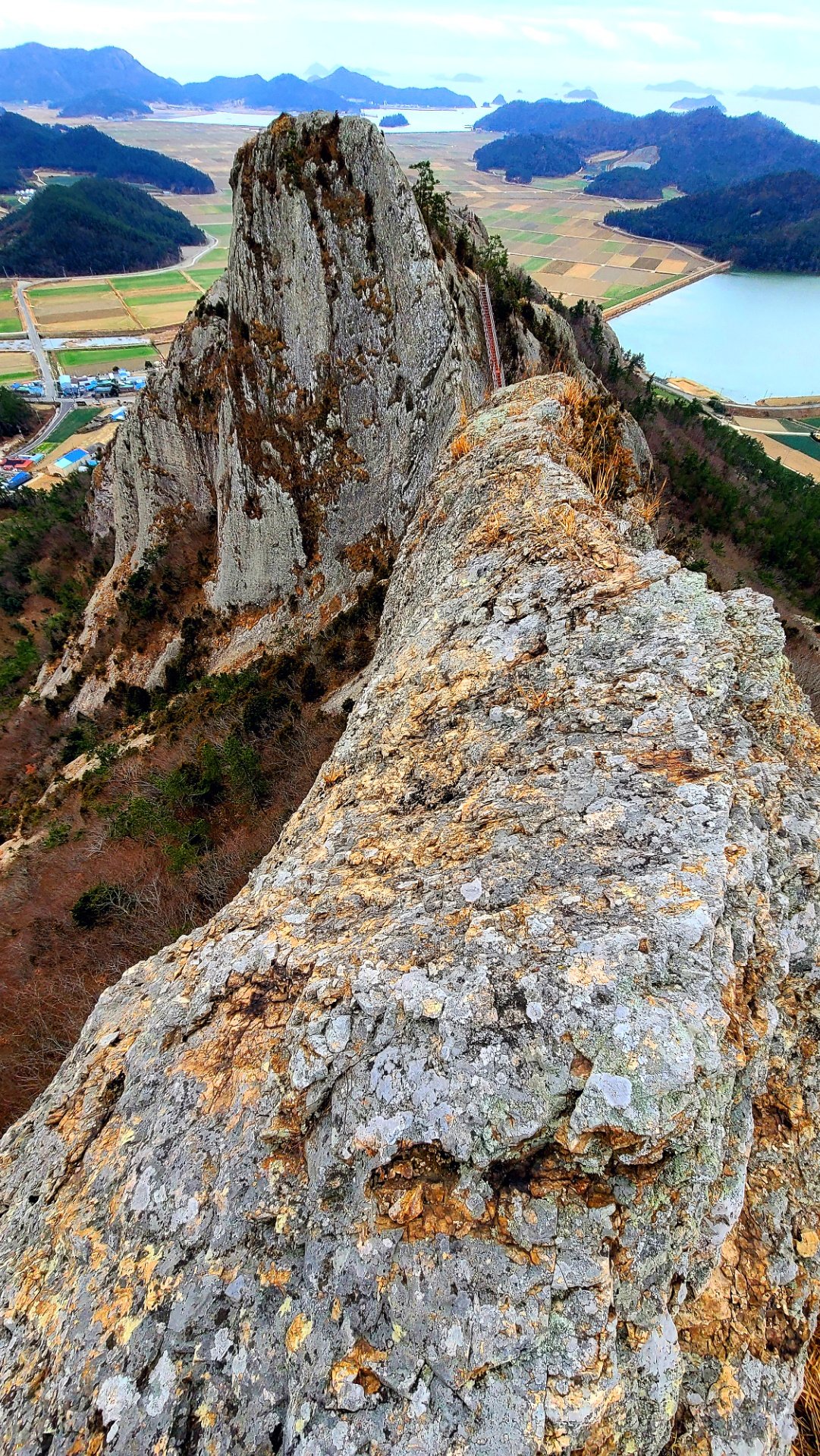 전남 진도 동석산