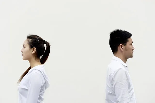 부부싸움 중 쌍방폭행, 이혼 소송에 불리할까? 위자료 지급 & 실제 판례 정리 (+최신)