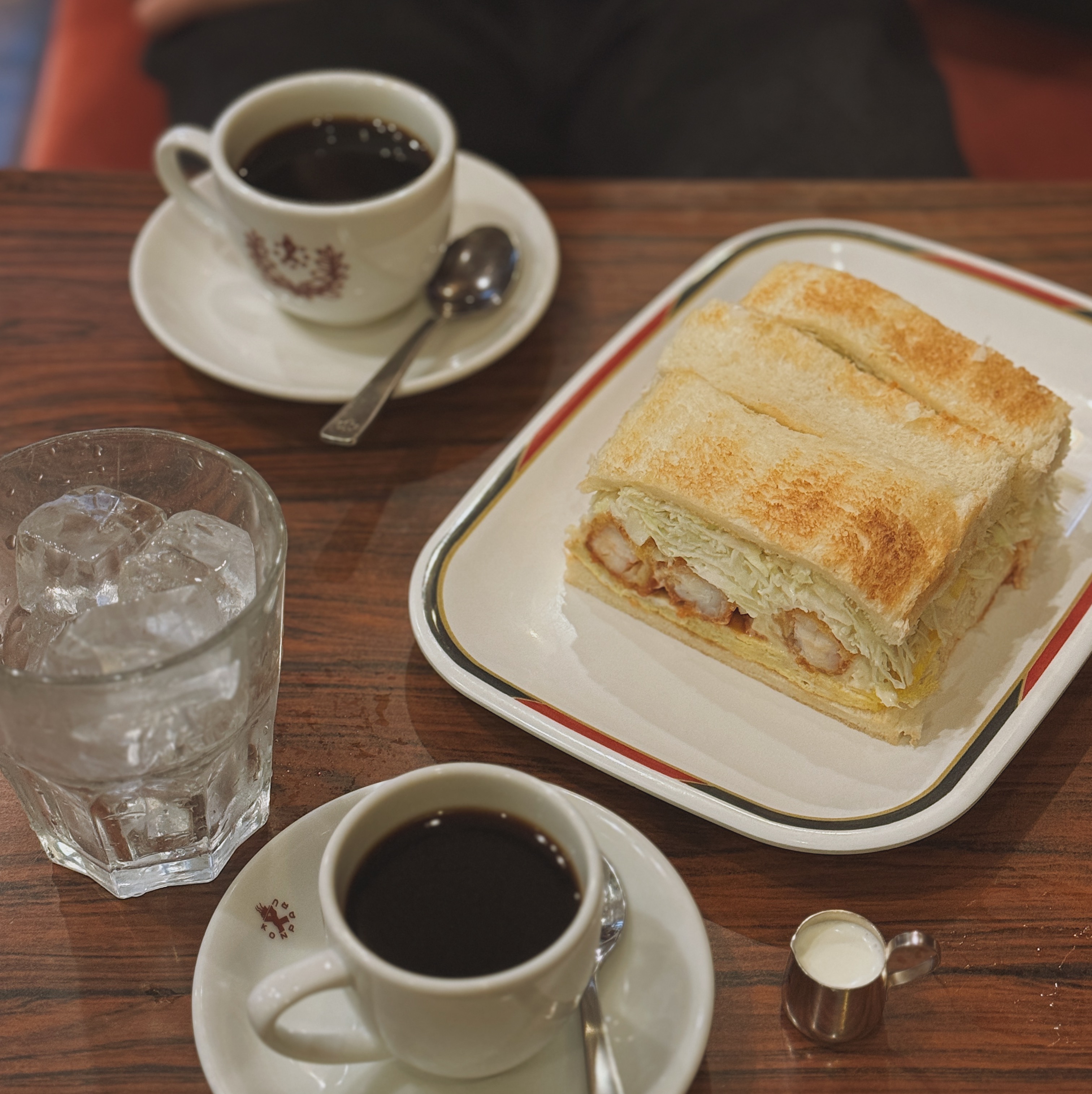 콘파루 에비카츠