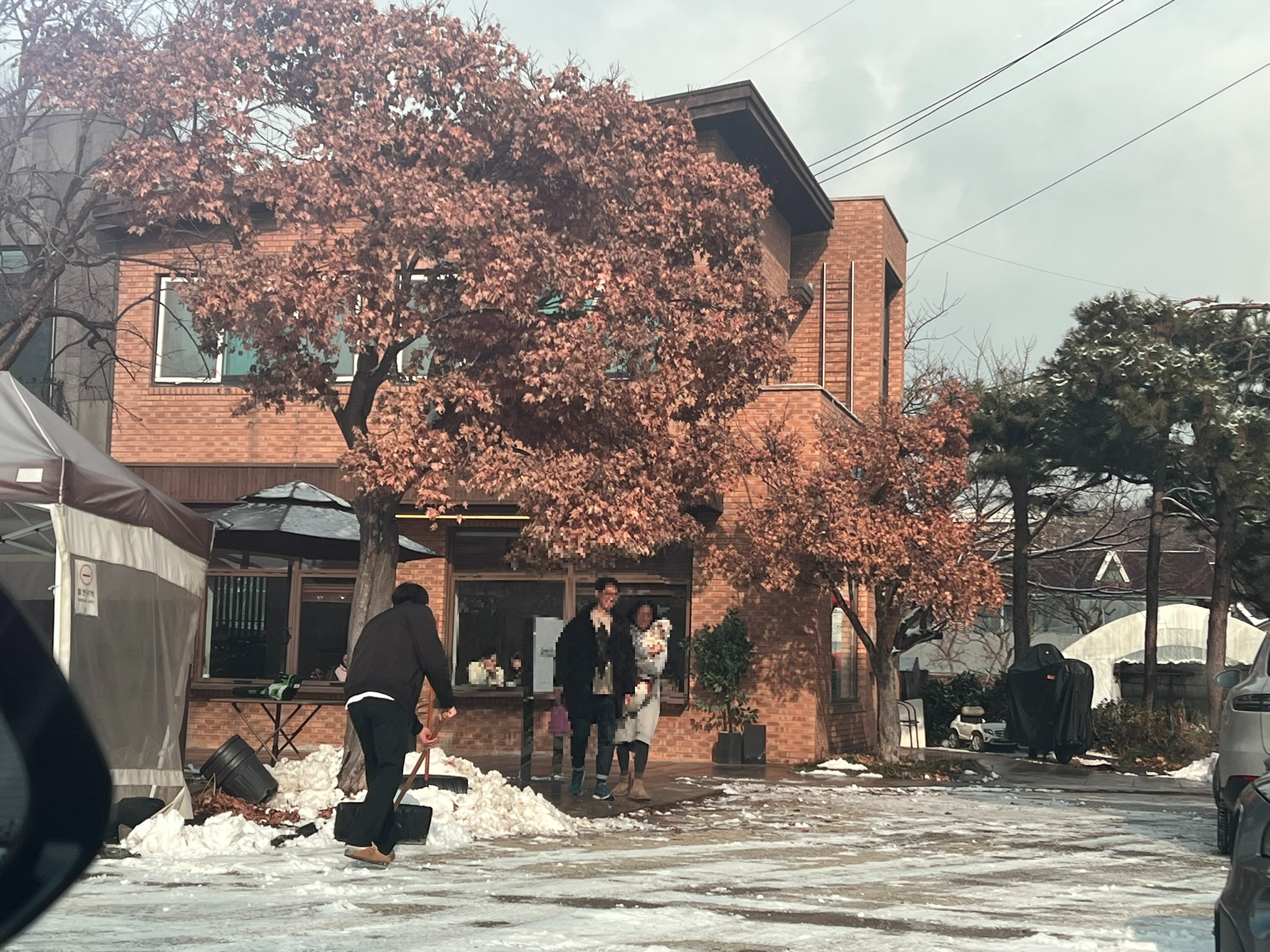 과천-앞마당-주차가능한-서울대공원근처-카페