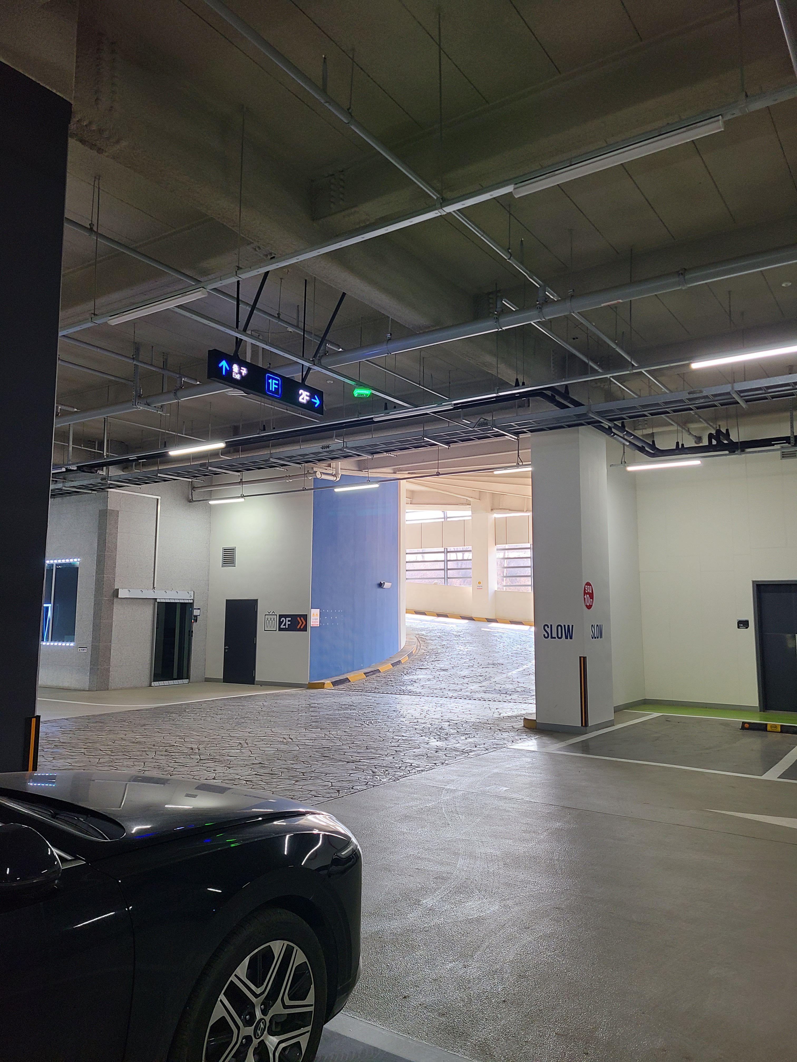 고덕 STV 1층 내부2