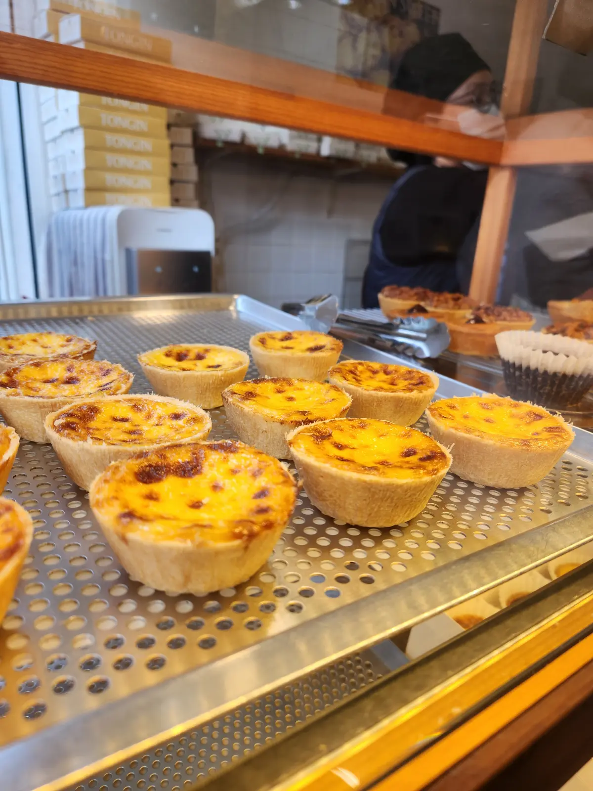 서울-종로-서촌-에그타르트-디저트-맛집-통인스윗-쇼케이스-시그니처-에그-타르트