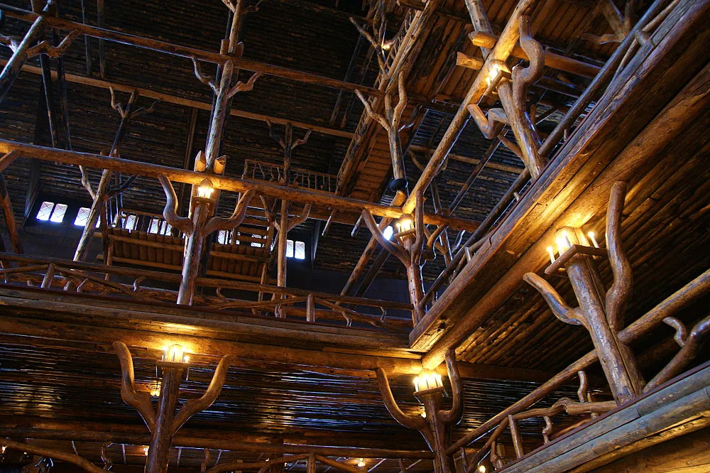 Old Faithful Inn