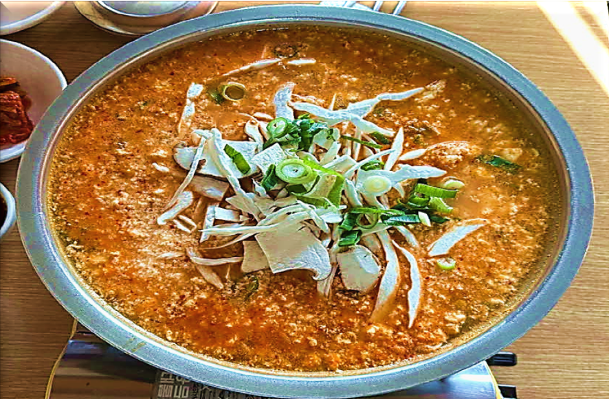강릉 초당두부 맛집의 순두부전골