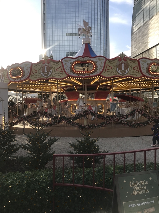 잠실 롯데월드몰 샤롯데 가든 회전목마