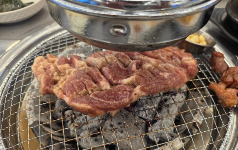 오산 소왕자돼지공주 ❘ 만삭 아내와 6살 아이와 함께한 돼지갈비 후기 (내돈내산)