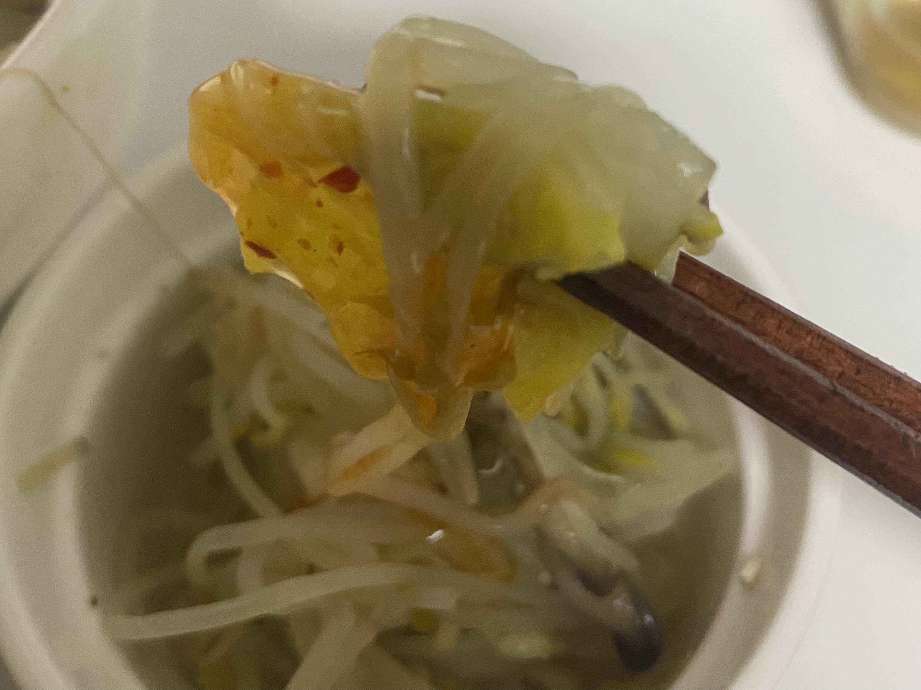 이마트 샤브샤브 밀키트 조리 후 시식 사진입니다.