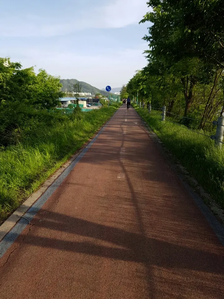 상주 낙동강 변 달리기 코스 러닝화