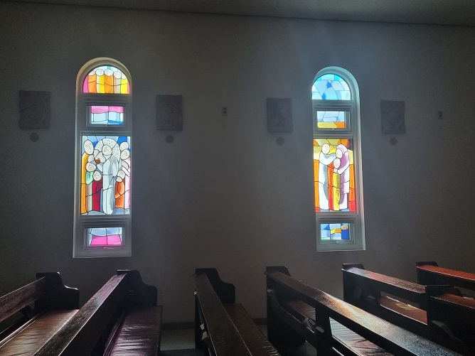대전 관저1동성당 스테인드글라스