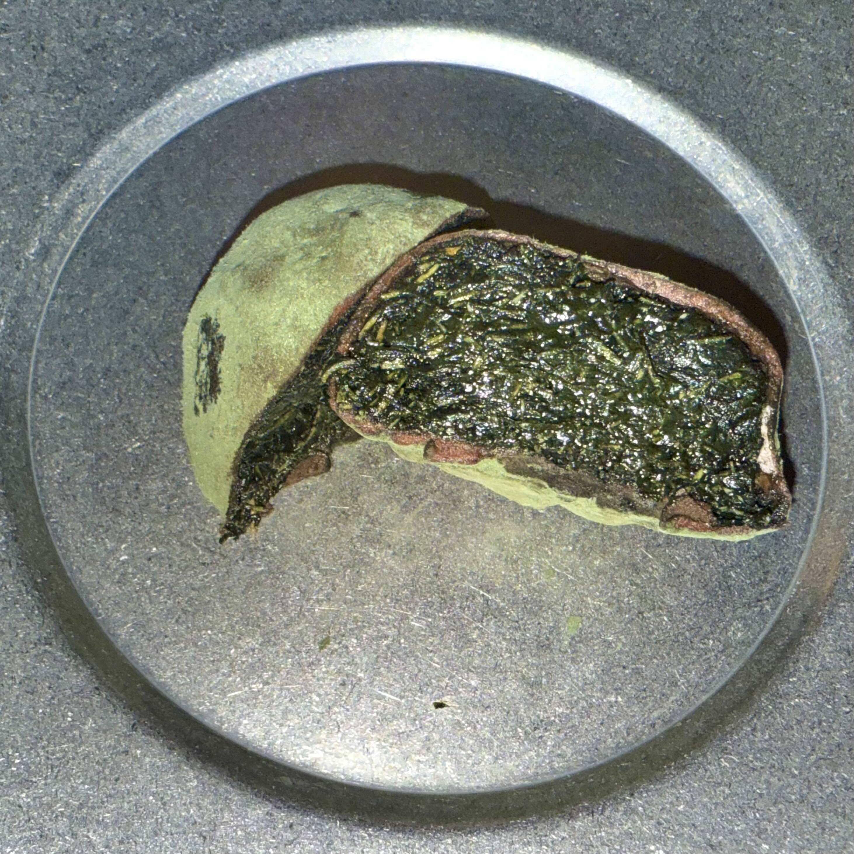 이치서울의 쑥 쫀득 쿠키 단면 이미지