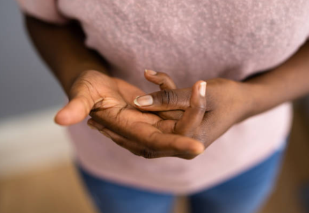 손가락 마디 통증