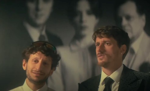 넷플릭스 이탈리아 로맨틱 코미디 영화다시보기추천 러브 스캠 결말 후기 리뷰 - 호평과 혹평