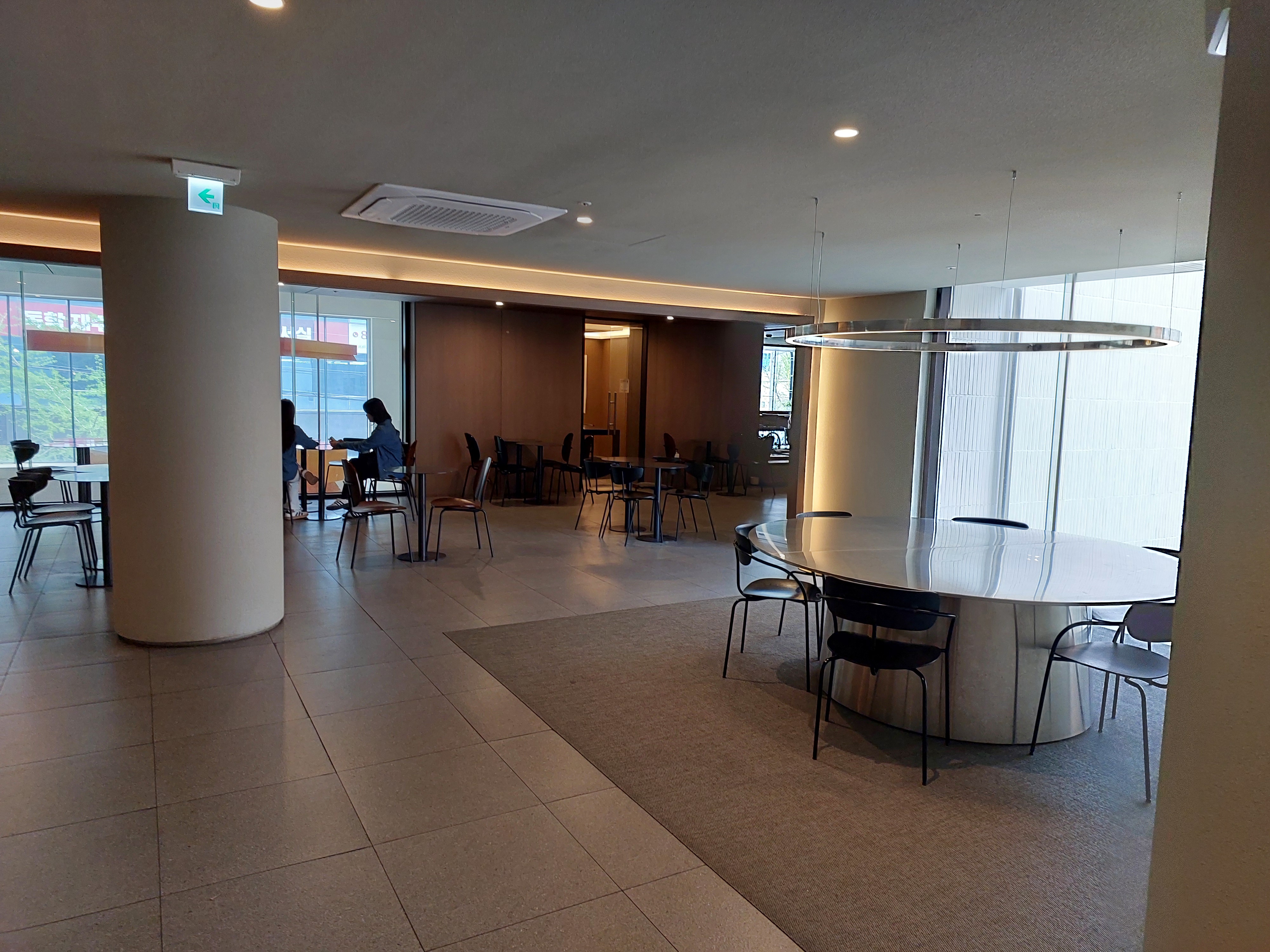 오프커스 베이커리