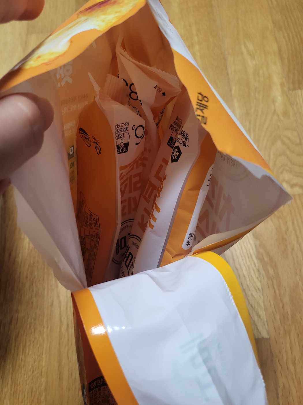 고메치즈크리스피핫도그2