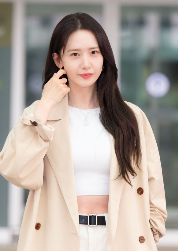 윤아 나이