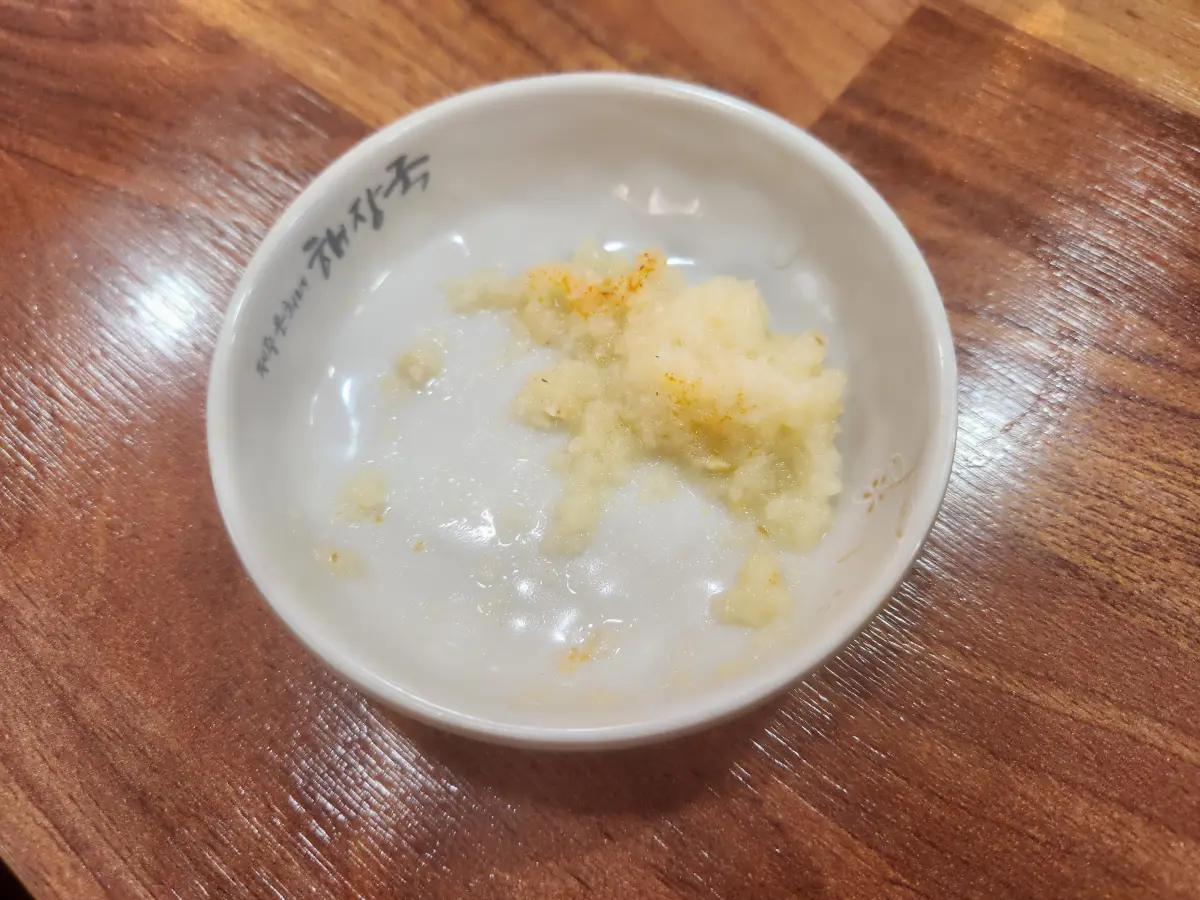 은희네해장국-맛의 킥-간마늘-다진마늘
