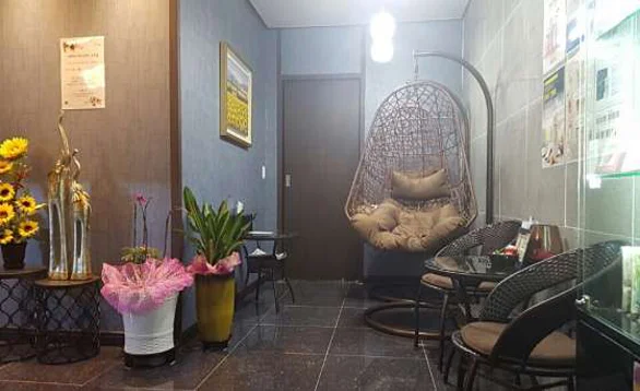 Moon 타이테라피