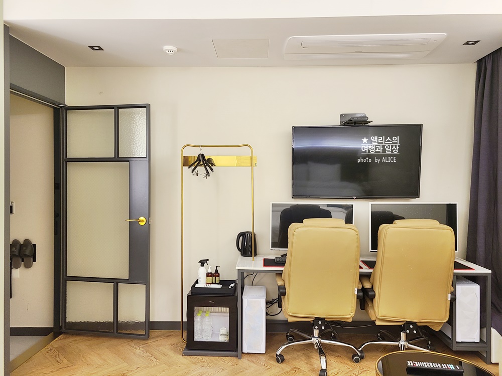 덴바스타 호텔 BIFC 범천점 프리미엄 커플 PC룸 후기