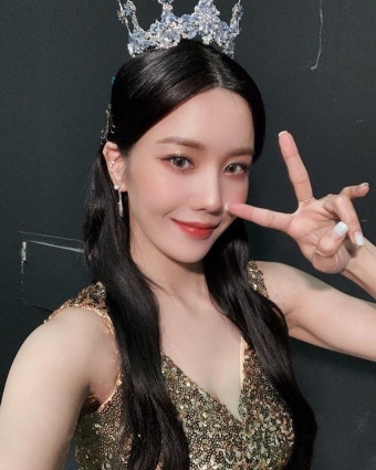 권은비 콘서트, 더 레드, 2025년 8월, 티켓 예매, 인터파크 티켓, 권은비 공연, 울림엔터테인먼트, 아이즈원, 솔로 콘서트, 세트리스트, 좌석 정보, 콘서트 후기, 팬미팅, 굿즈, 포토존, 응원봉, 권은비 팬클럽