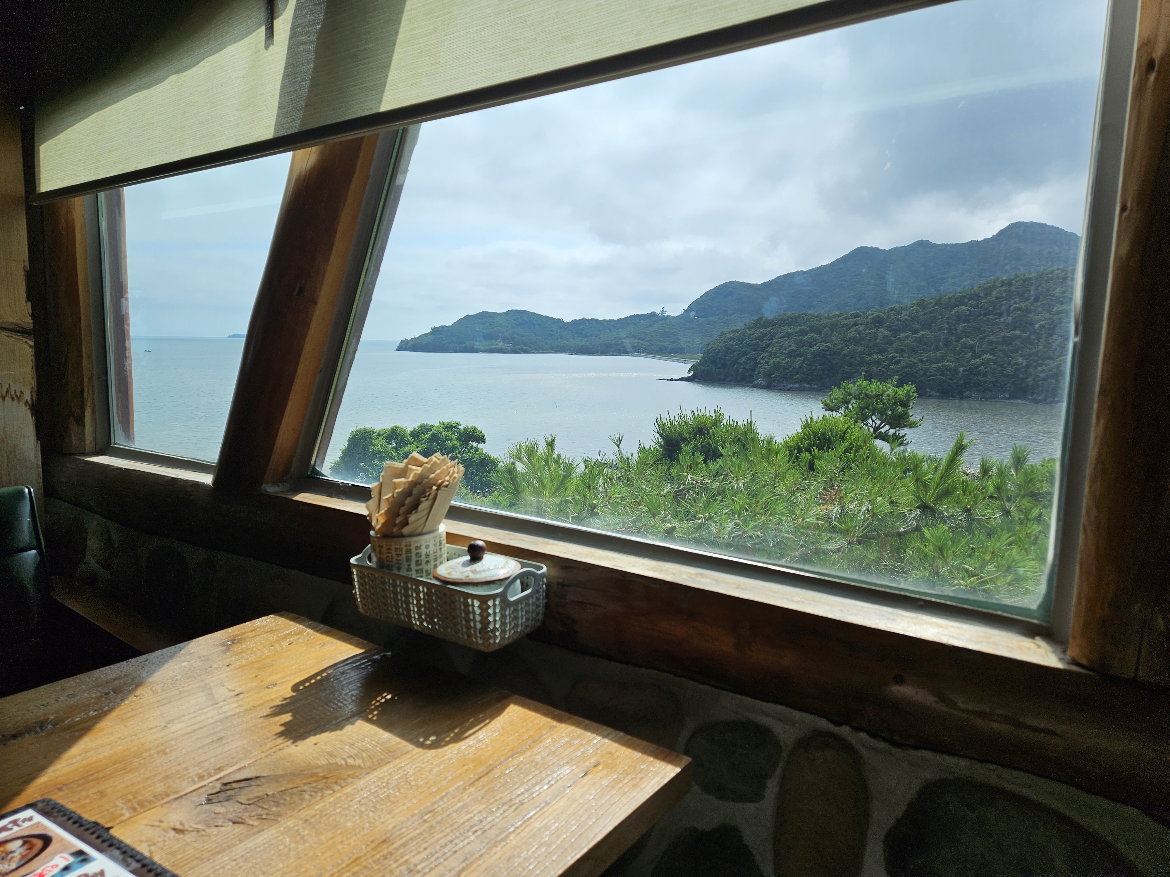 '추억을 나누며' 카페 전망