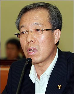 이석연 법제처장 윤석열 계엄 비판