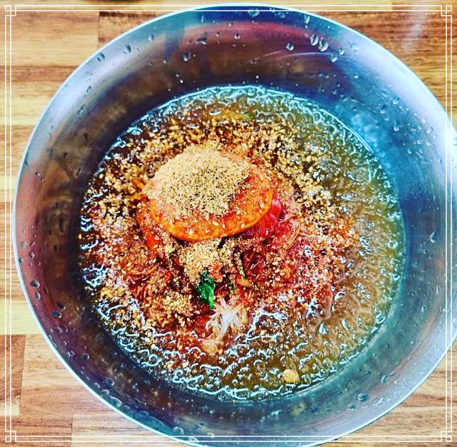 생방송투데이 울산 중구 성안동 세상에 없던 감칠맛의 신세계 백비빔냉면 맛집