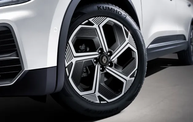 2025 QM6 차량 정보 이미지