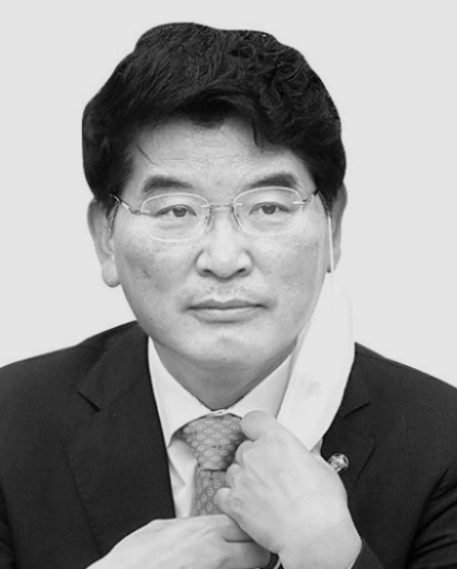 박완주