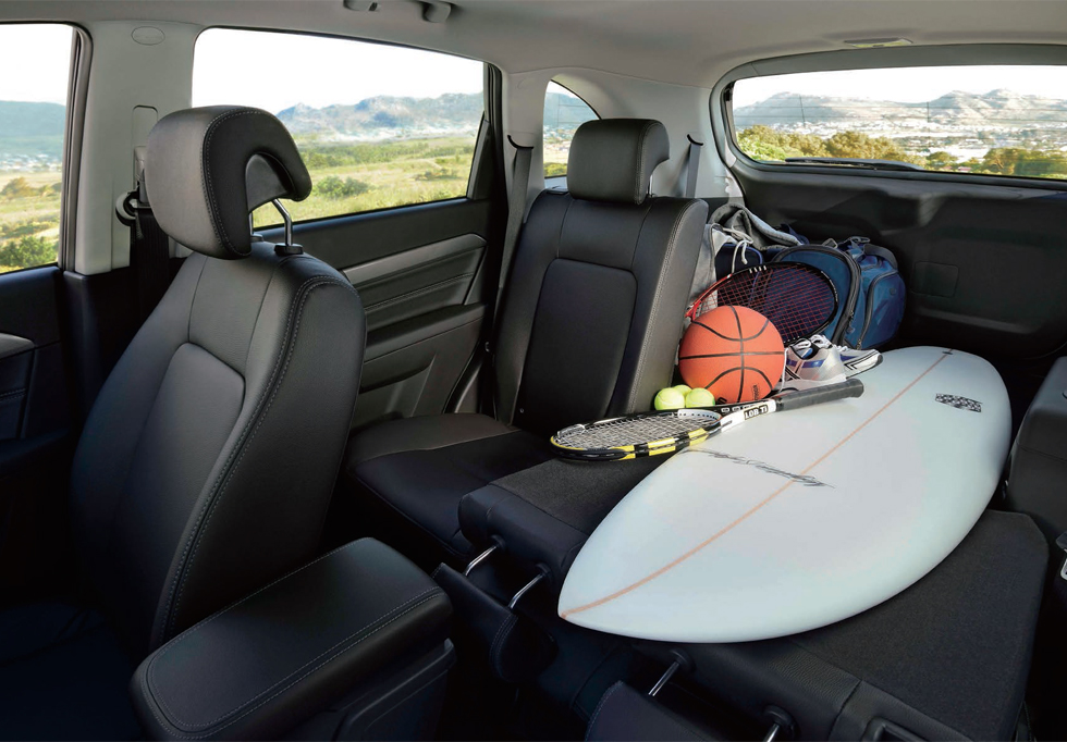 2018년식 쉐보레 캡티바 실내 2열 시트 폴딩 사진