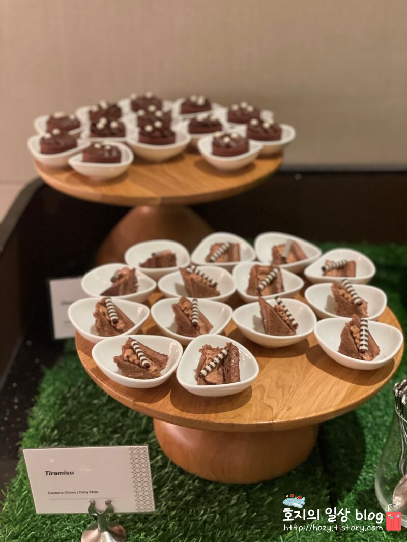 소피텔 싱가포르 시티센터 클럽밀레짐 이브닝칵테일 뷔페메뉴