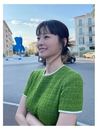 피부과 전문의가 알려주는 초록색 귀걸이 대처법에 대해_23