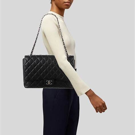 측면 각도라 두께/폭(수납감) 설명할 때 좋음