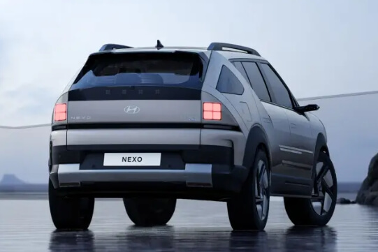 현대 넥쏘 2025 후면 모습